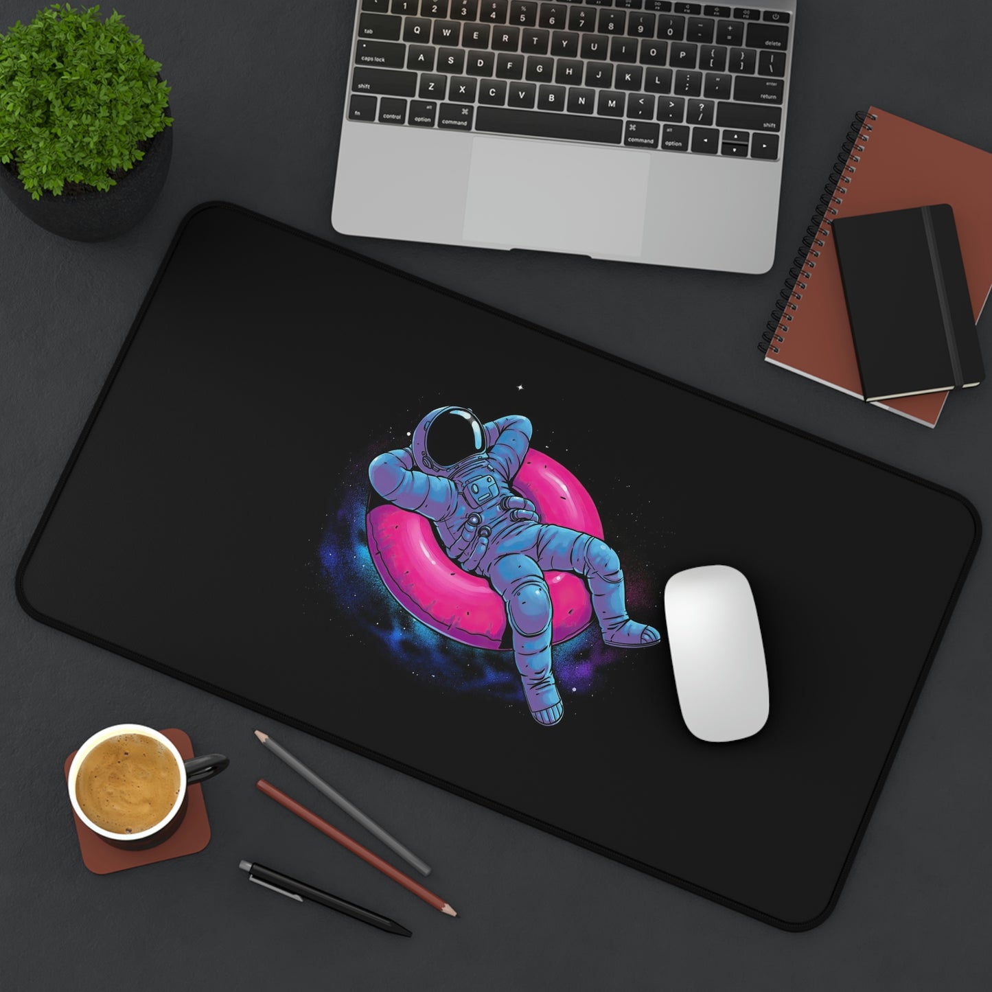 Astronaut Chilling Gaming Mouse Pad